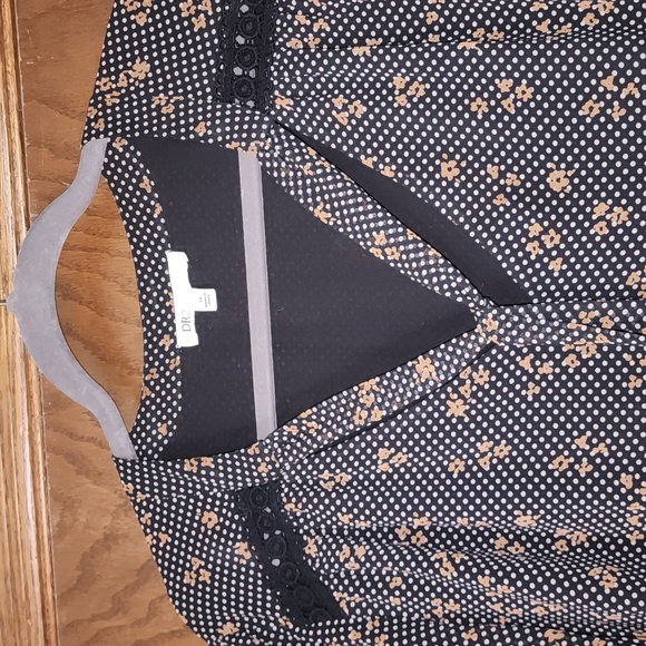 DR2 Blouse - Picture 1 of 5